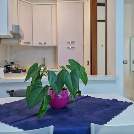 Апартаменти A Casa Di Filippo-appartamento Tra Mare E Pineta