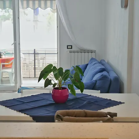 Апартаменти A Casa Di Filippo-appartamento Tra Mare E Pineta